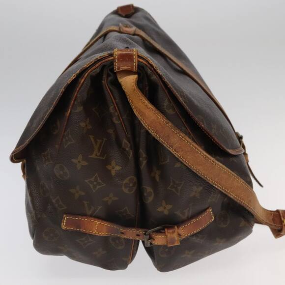 LOUIS VUITTON Monogram Saumur 35 Shoulder Bag M42254 - Picture 5 of 13